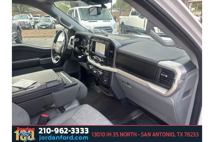 $25795 : Ford F-150 2022 4x2 XL 4dr S image 10