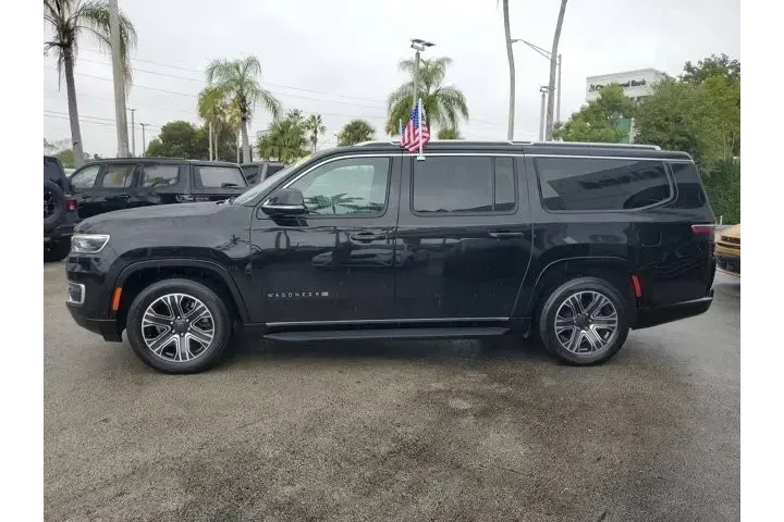 $38500 : Jeep Wagoneer L 2024 4x4 Ser image 4