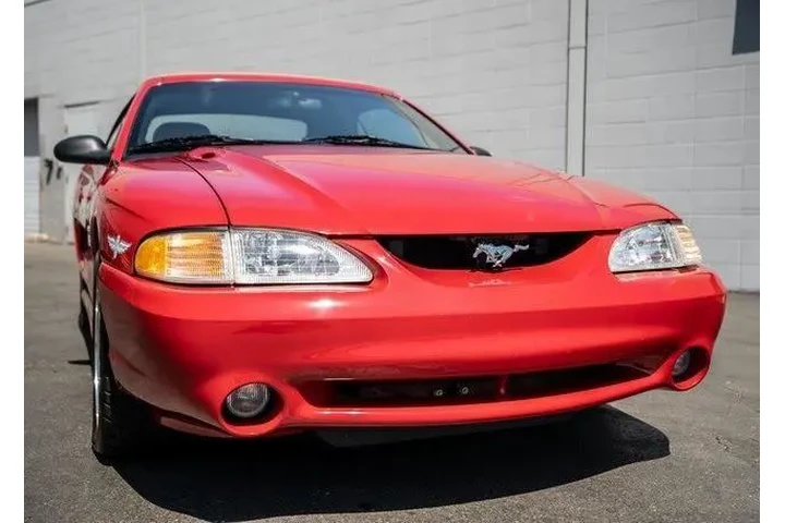 $32500 : Ford Mustang SVT Cobra 1994 image 2