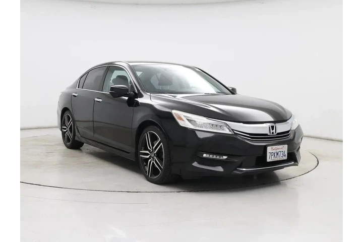$18998 : Honda Accord 2016 Touring 4d image 1