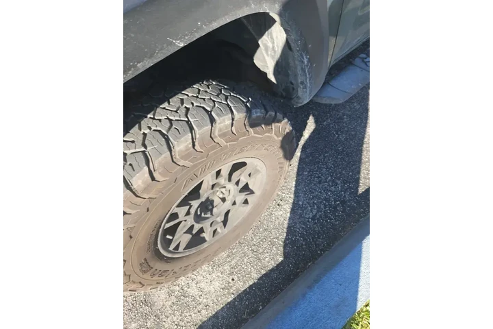 $29977 : Toyota Tacoma 2021 4x4 TRD P image 6