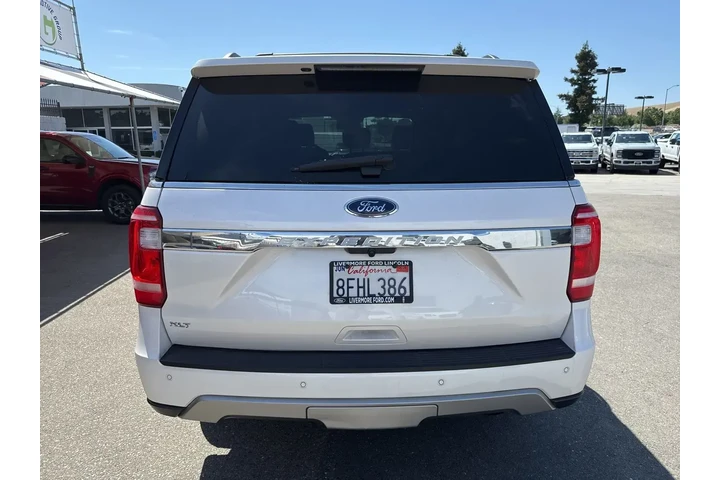 $24950 : Ford Expedition 2018 4x4 XLT image 4