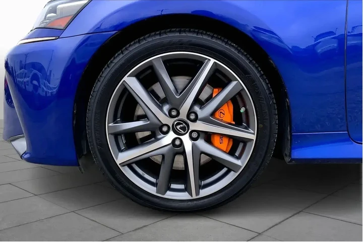 $28596 : Lexus GS 350 2019 4dr Sedan image 10