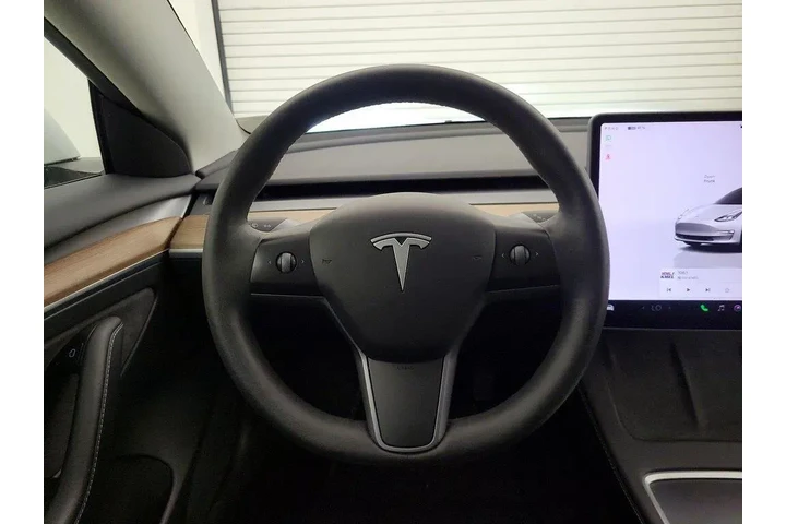$26998 : Tesla Model 3 2023 4dr Sedan image 10