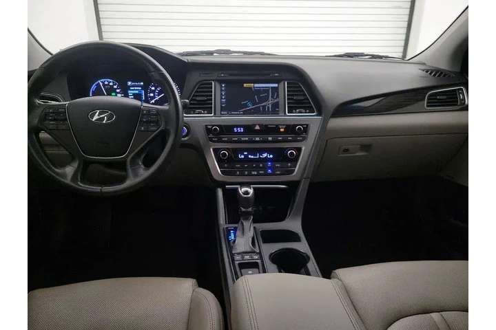 $14998 : Hyundai SONATA Plug-in Hybri image 9
