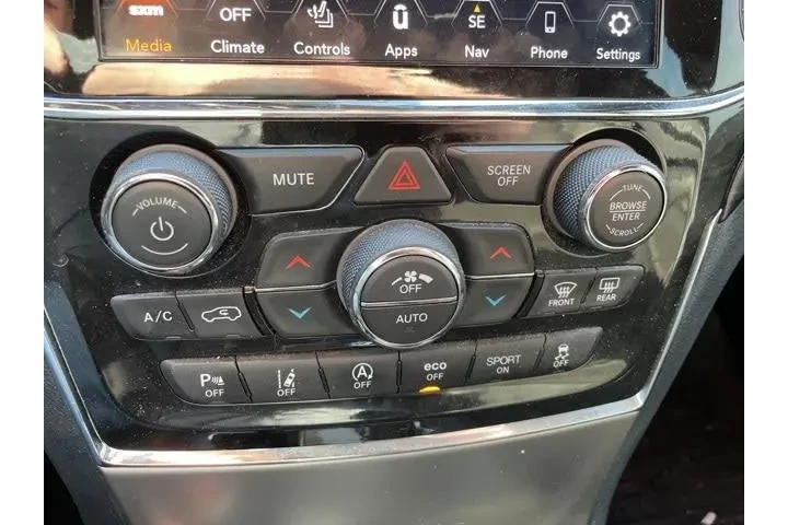 $26992 : Jeep Grand Cherokee WK 2022 image 10