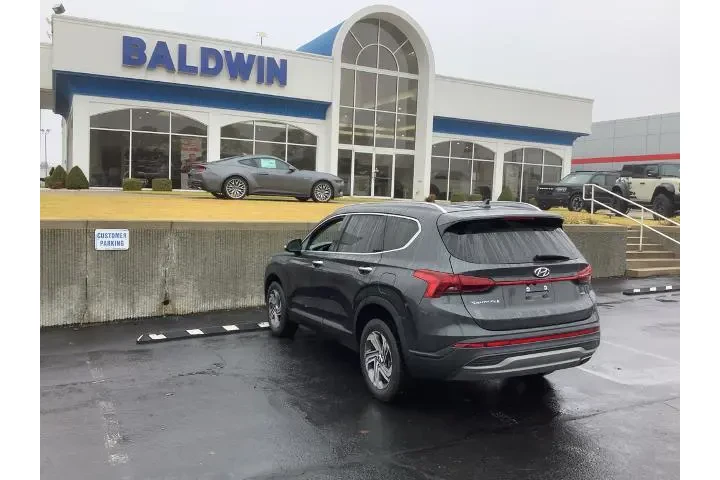 $26950 : Hyundai SANTA FE 2023 AWD SE image 5