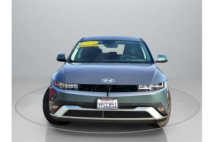 $31992 : Hyundai IONIQ 5 2025 SE 4dr image 2