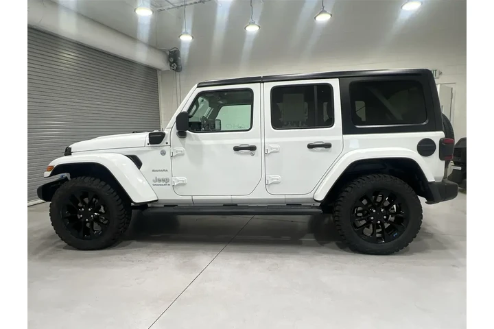$25748 : Jeep Wrangler 2023 4x4 Sahar image 5