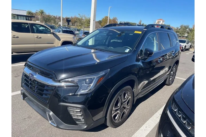 $39542 : Subaru Ascent 2024 AWD Touri image 1