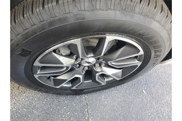 $39990 : Chevrolet Silverado 1500 202 image 8