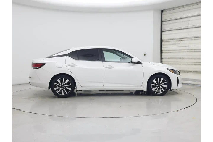 $20998 : Nissan Sentra 2024 SV 4dr Se image 7