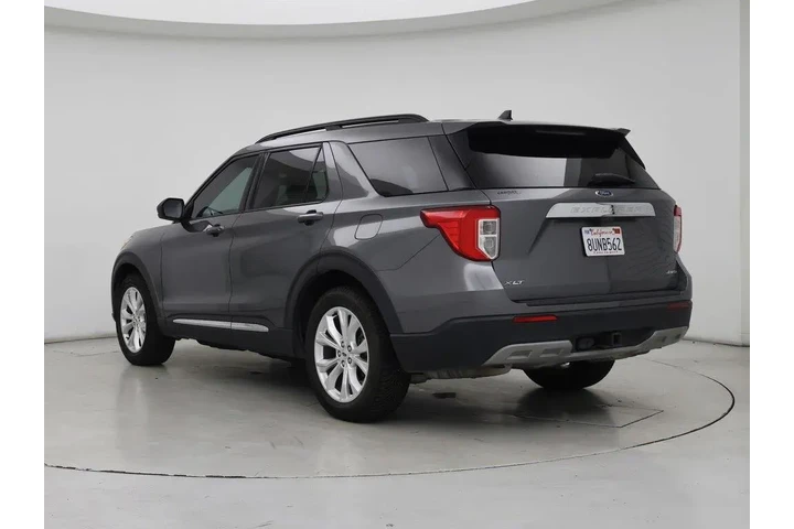 $25998 : Ford Explorer 2021 AWD XLT 4 image 2