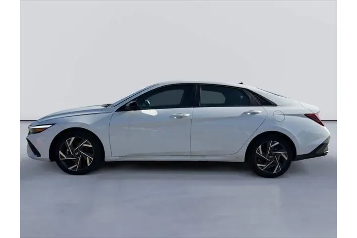 $23988 : Hyundai ELANTRA 2025 SEL Spo image 6