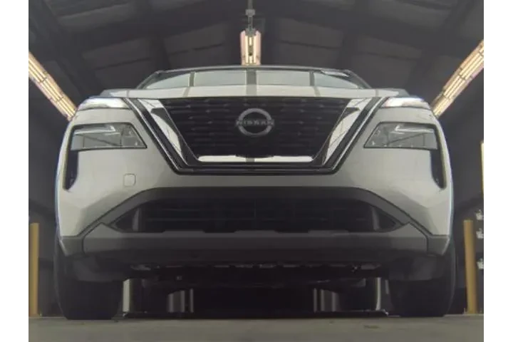 $18988 : Nissan Rogue 2023 SV 4dr Cro image 4