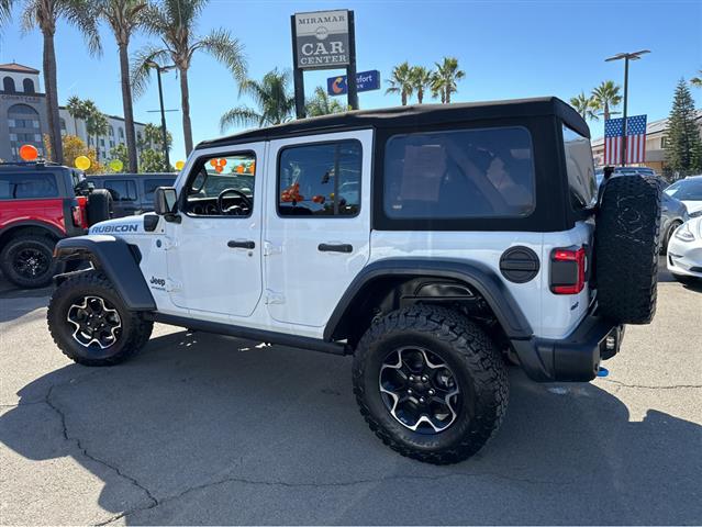 $31477 : 2021 Wrangler 4xe Unlimited R image 4