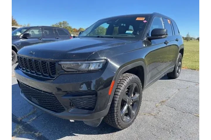 $25685 : Jeep Grand Cherokee 2023 4x4 image 1