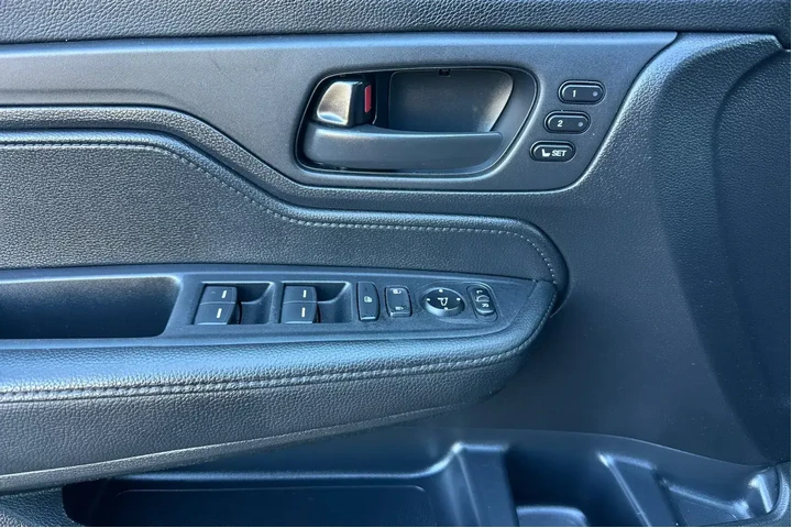 $32788 : Honda Odyssey 2024 EX-L 4dr image 10