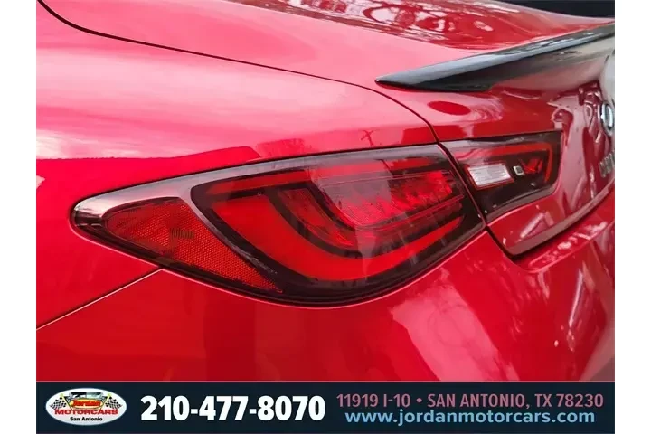 $35299 : INFINITI Q60 2019 Red Sport image 8