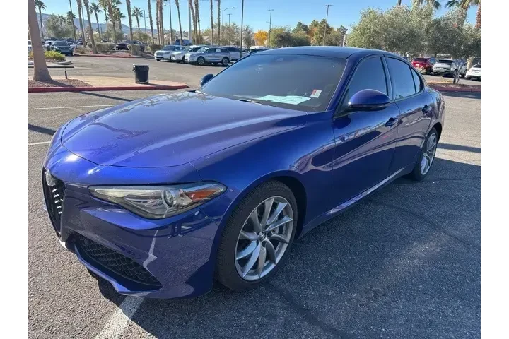 $24375 : Alfa Romeo Giulia 2023 Sprin image 1