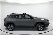 $27499 : Pre-Owned 2022 Cherokee Trail thumbnail