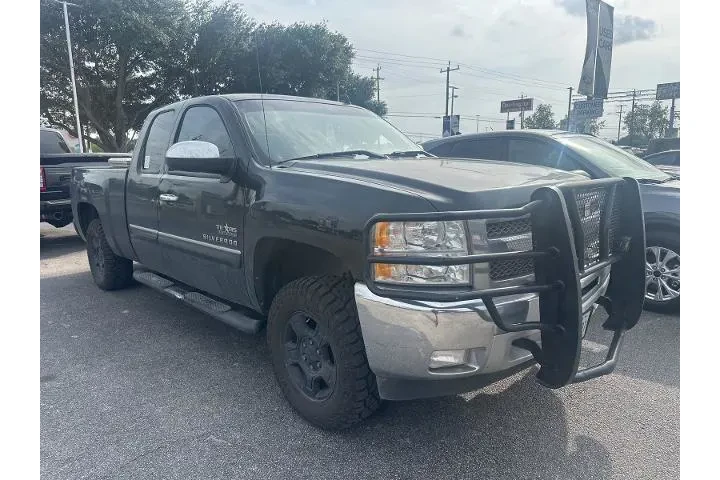 $11500 : Chevrolet Silverado 1500 201 image 2