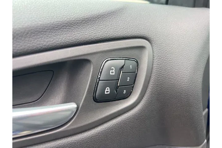 $9995 : Ford Escape 2013 Titanium 4d image 8