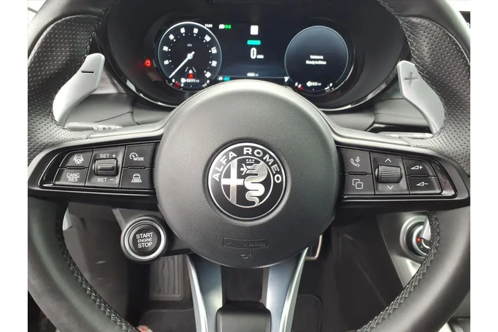 $22901 : Alfa Romeo Tonale Hybrid 202 image 5