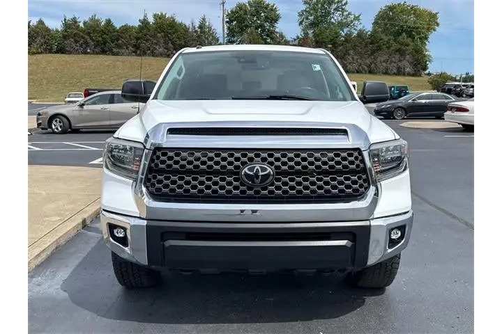 $35000 : Toyota Tundra 2018 4x4 SR5 4 image 8