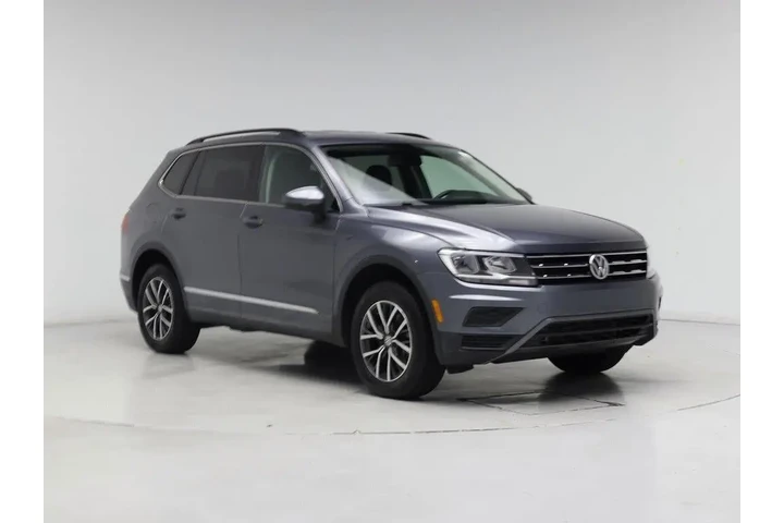 $15998 : Volkswagen Tiguan 2020 SE 4d image 1