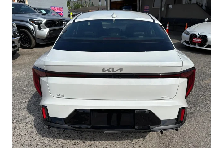 2025 K4 GT-Line image 5