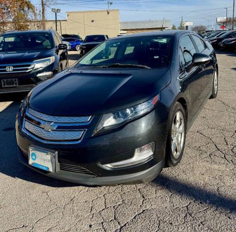 $8900 : 2014 Volt Premium image 3