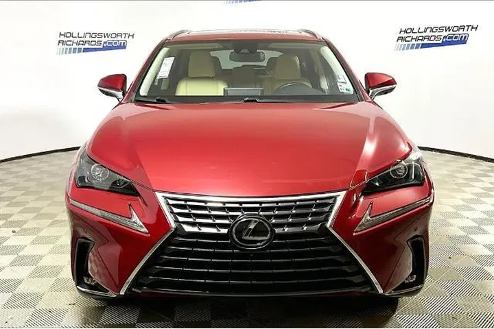 $25411 : Lexus NX 300 2021 AWD 4dr Cr image 2