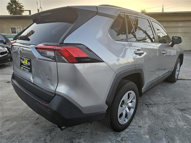 $19995 : 2021 RAV4 LE image 4