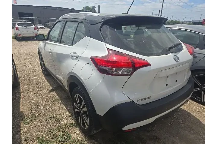 $11338 : Nissan Kicks 2019 S 4dr Cros image 2