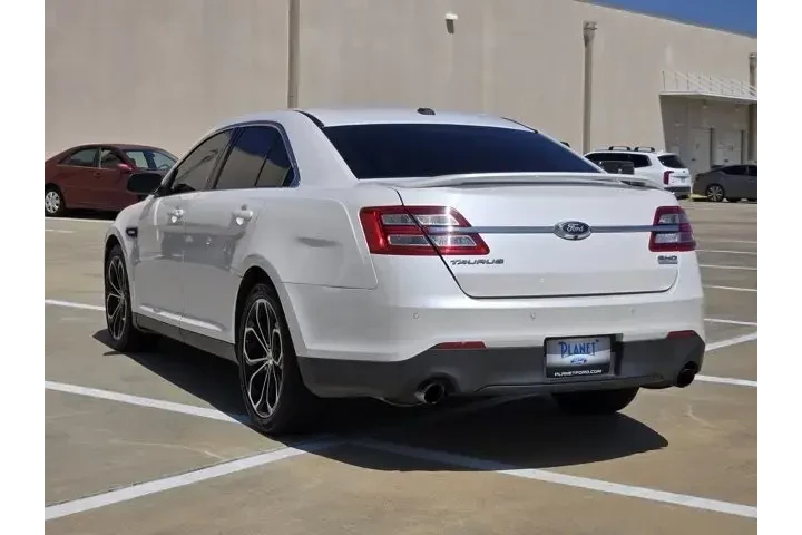$12385 : Ford Taurus 2018 AWD SHO 4dr image 7