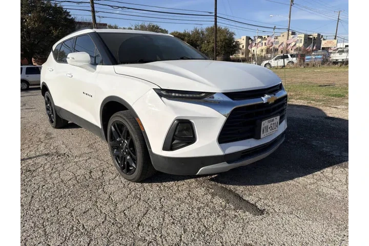 $17995 : 2019 Blazer LT image 3