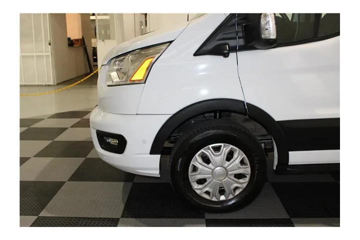 $33558 : Transit Passenger Wagon 2022 image 10
