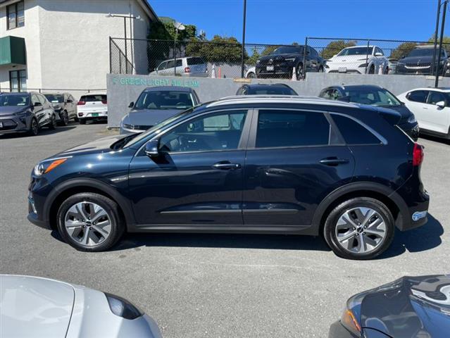 $21800 : Used 2022 Niro EV EX for sale image 8