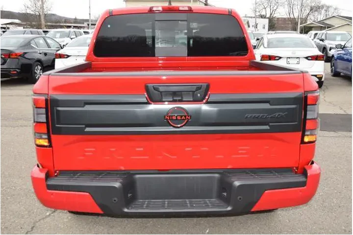 $39900 : Nissan Frontier 2025 4x4 PRO image 8