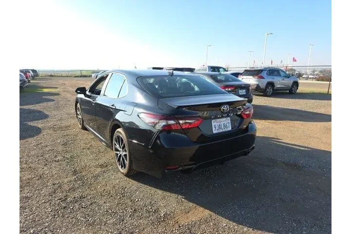 $24900 : Toyota Camry 2024 SE 4dr Sed image 4