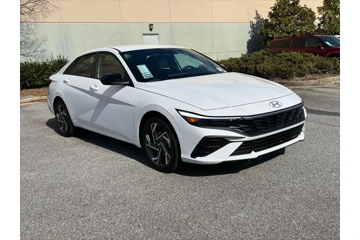 $19920 : Hyundai ELANTRA 2025 SEL Spo image 3