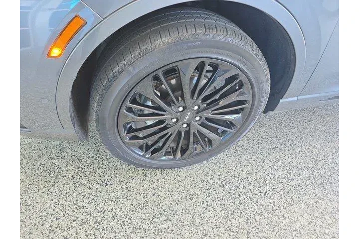 $34299 : Lincoln Corsair 2023 AWD Res image 3