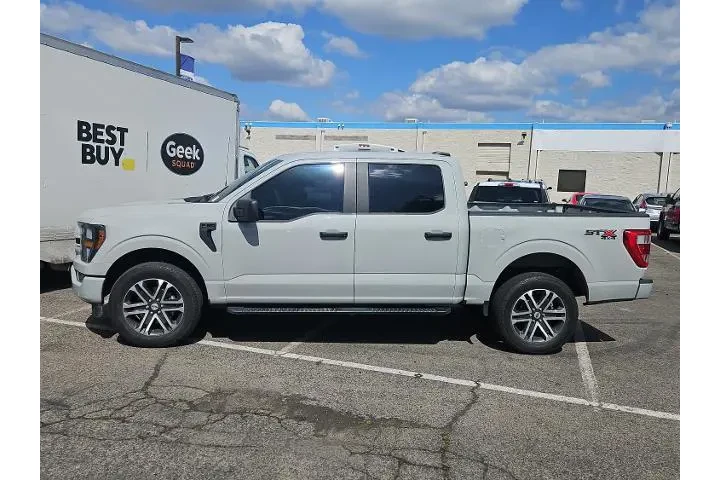 $35000 : Ford F-150 2023 4x4 Lariat 4 image 5