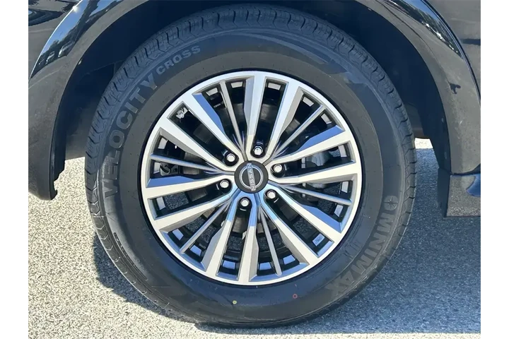 $32215 : Nissan Armada 2023 4x2 SL 4d image 7