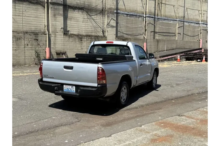 $13988 : 2007 Tacoma image 10