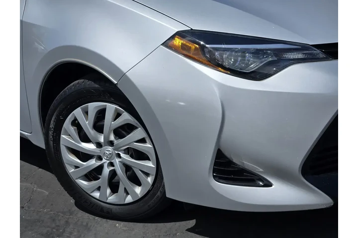 $17588 : Toyota Corolla 2018 SE 4dr S image 9