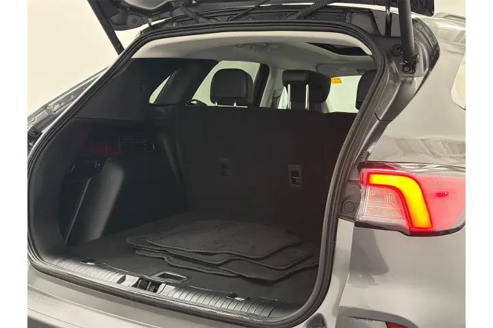 $22000 : Ford Escape 2022 SEL 4dr SUV image 8