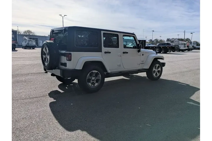 $23991 : Jeep Wrangler Unlimited 2017 image 4