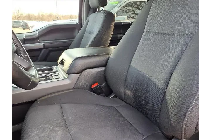 $29988 : Ford F-150 2019 4x4 XLT 4dr image 3